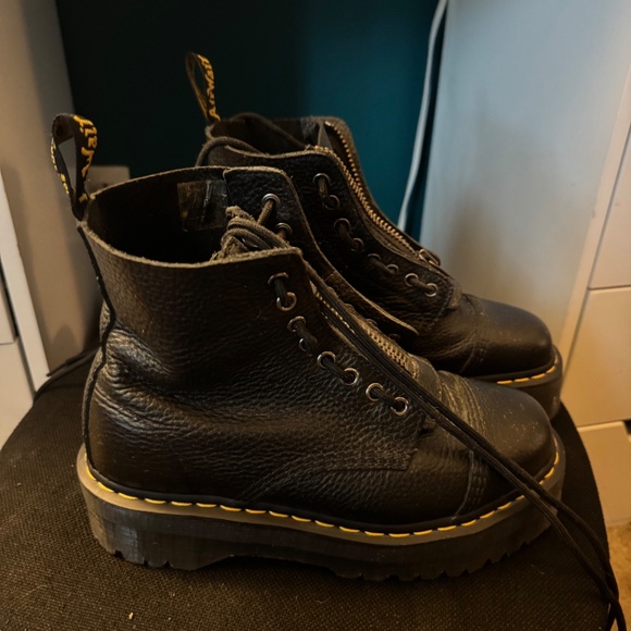 Dr martens - Picture 2 of 4